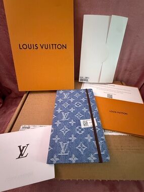 Limited Edition Louis Vuitton Jane Notebook MM Monogram Denim 📘